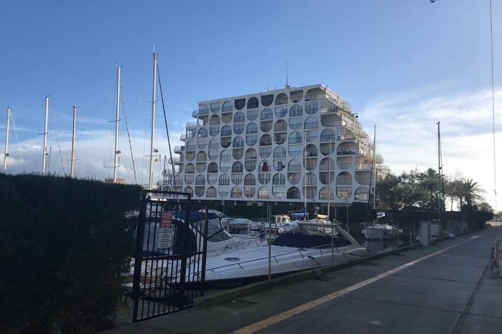 Lux Apt 1Er Ligne Mer!Grande Terrasse Vue Superbe! Empuriabrava Εξωτερικό φωτογραφία